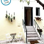 Casa Olarias * Lisboa